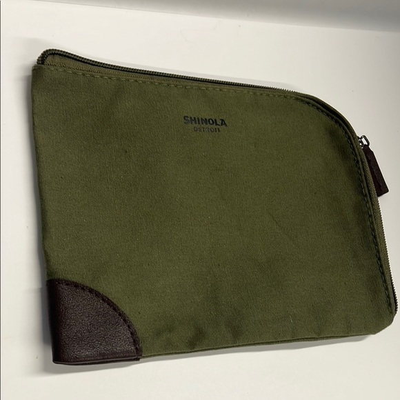 Shinola Detroit Canvas Green Three Sided Zip Around Clutch Bag - Picture 1 of 3